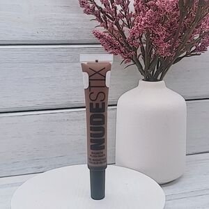 Nudestix Magnetic Plush Paint